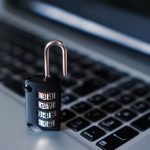 英語が生かせるサムネイル