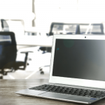 大手企業サムネイル