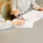 年間休日120日以上サムネイル